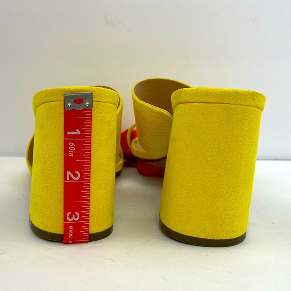 SAKS FIFTH AVENUE ROBERT YELLOW ART DECO BLOCK HEEL SANDALS, SIZE 7M - Picture 6 of 17